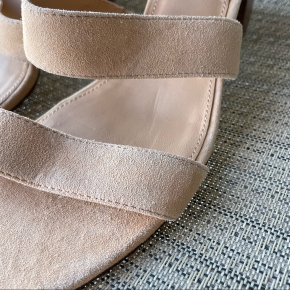 J Crew Three Strap Stacked Heel Sandals in Suede Pale Mocha Size 9 - Picture 4 of 12